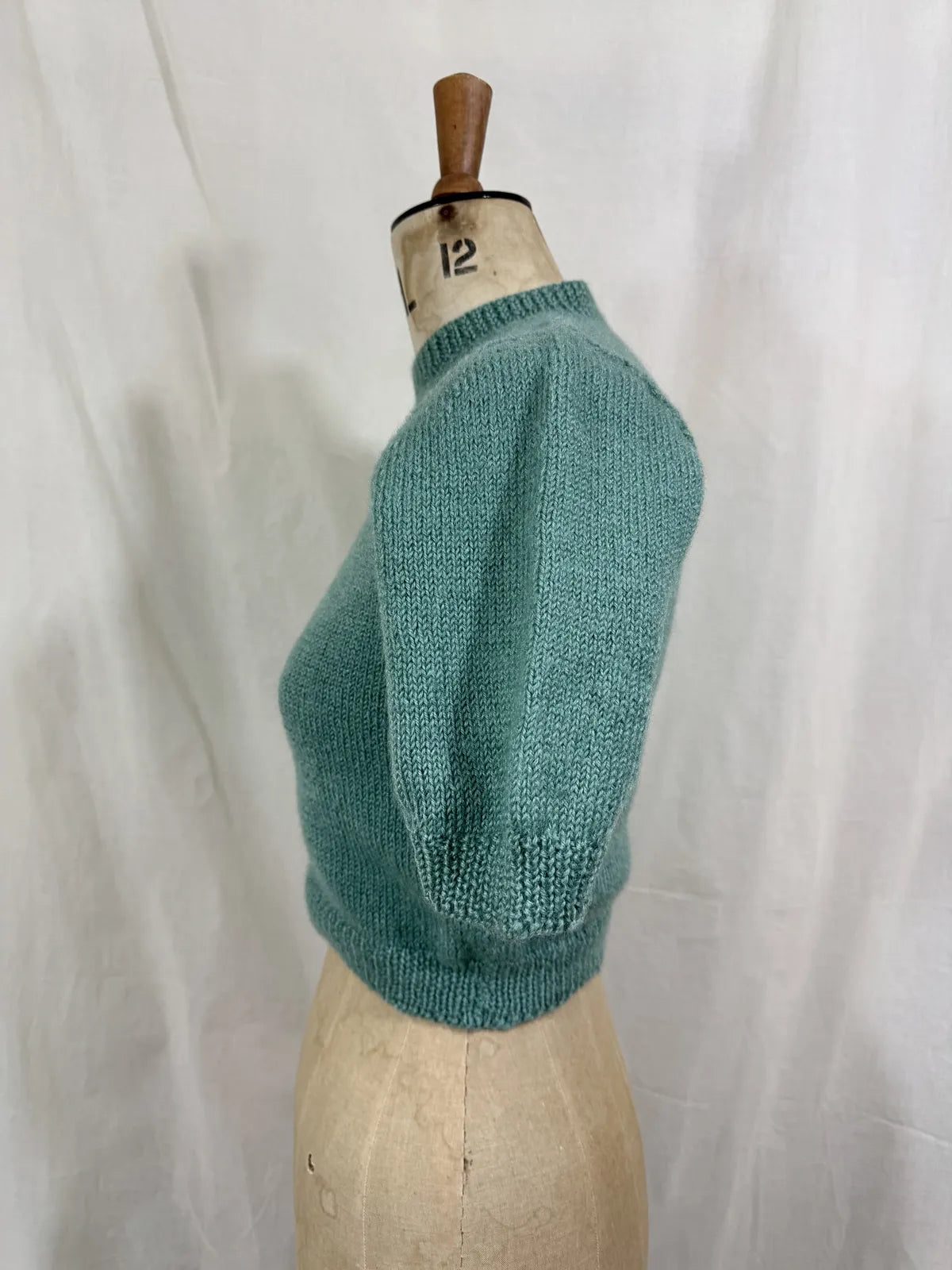 Vintage 1940’s Hand Knitted Green Cropped Jumper