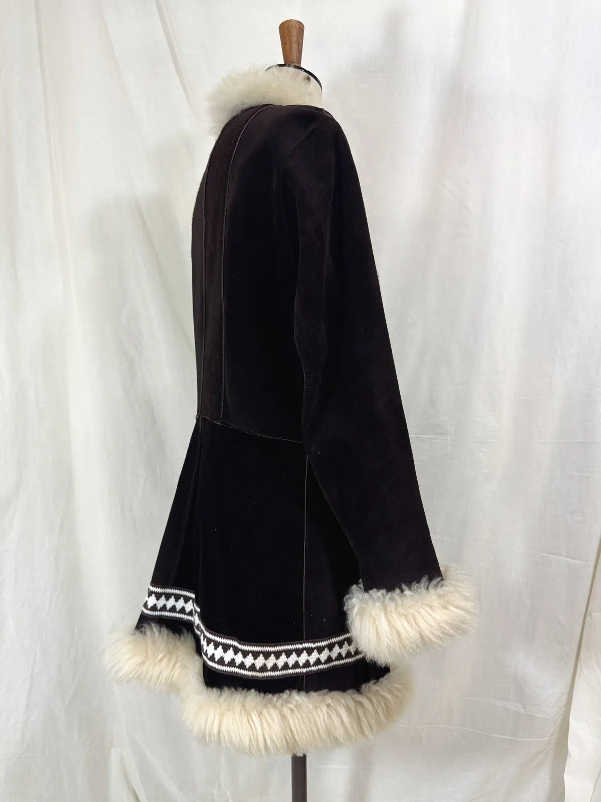 Vintage 1960’s Afghan chocolate brown suede coat